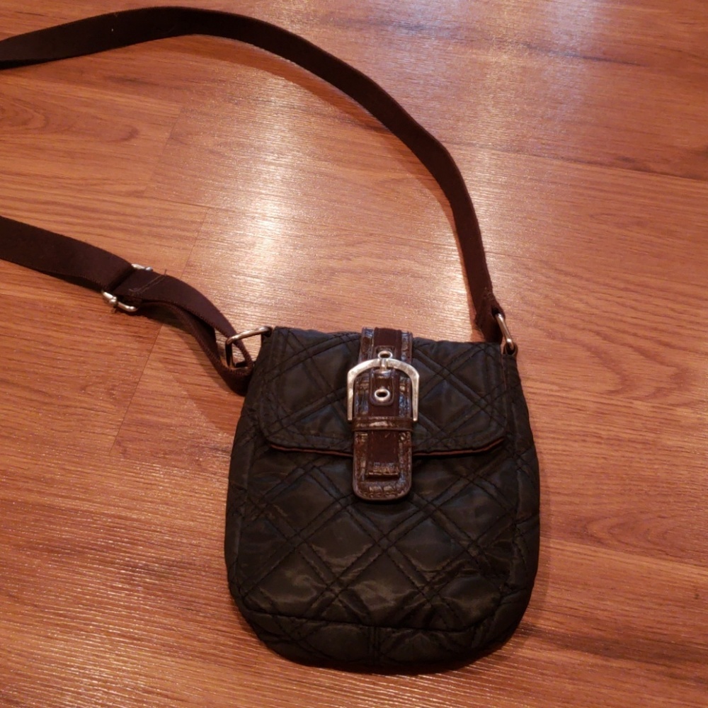 Black crossbody purse!